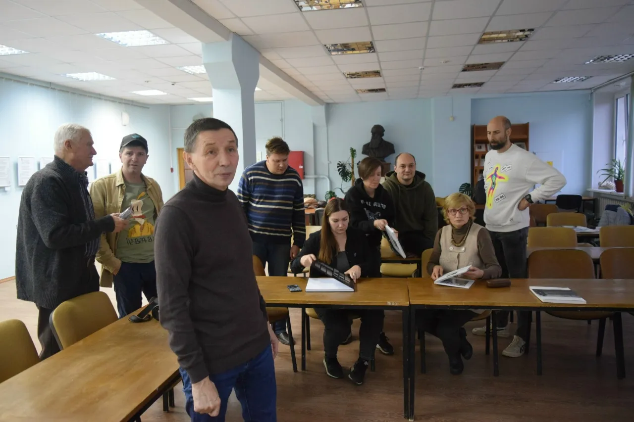 Встреча с Андреем Лыженковым на клубе «ПРОсвет»