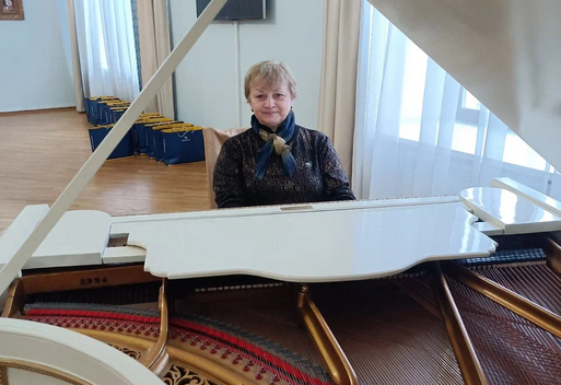 Музыкальные истории на клавишах и не только