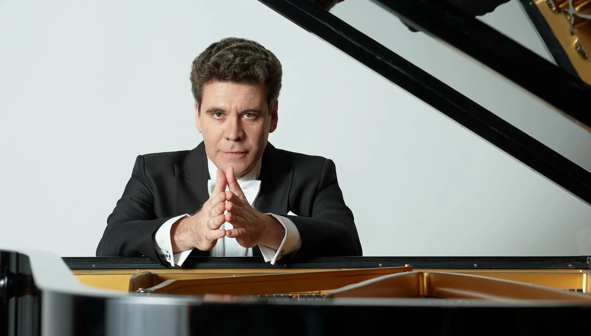 Виртуальный концертный зал на 9 сентября